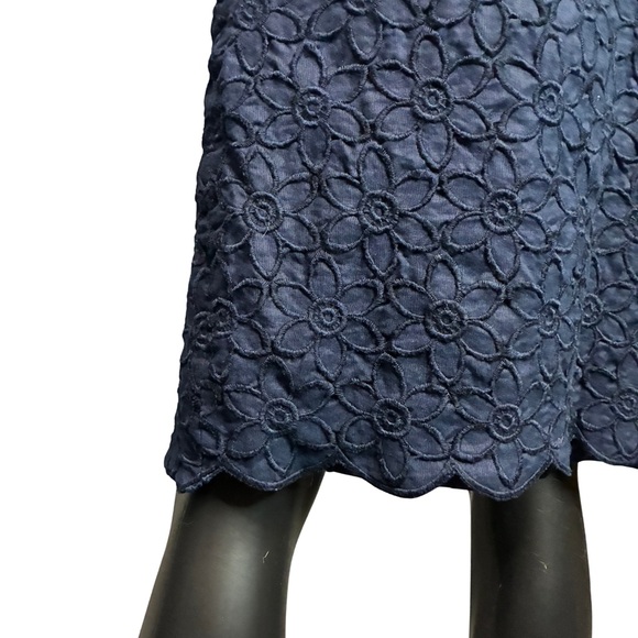 Talbots Navy Floral Lace Pencil Skirt - Picture 3 of 4